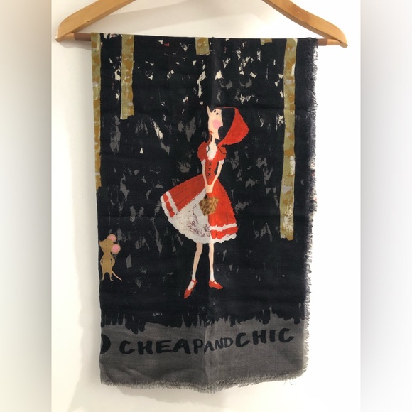 Moschino Accessories - Moschino Scarf - Olive Oil & The Wolf
